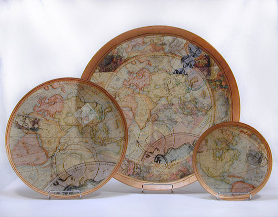 /images/classics/Globes/Globes-group.jpg